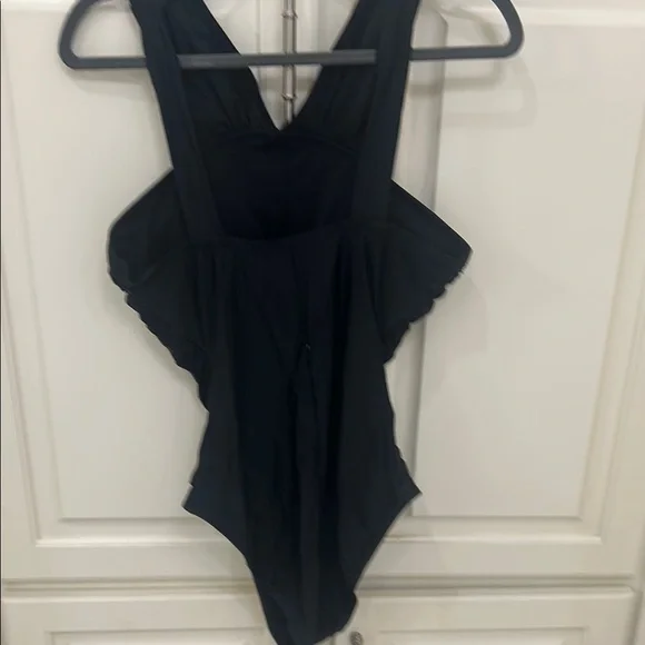 Ellen Tracy Black One-Piece Swimsuit with Cut-Out Design - Picture 2 of 3